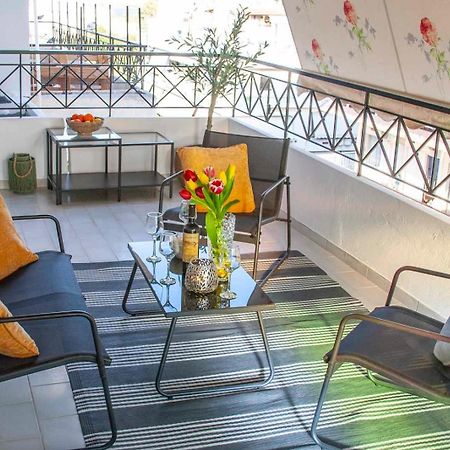 Top Floor Apartment In Халкида Экстерьер фото